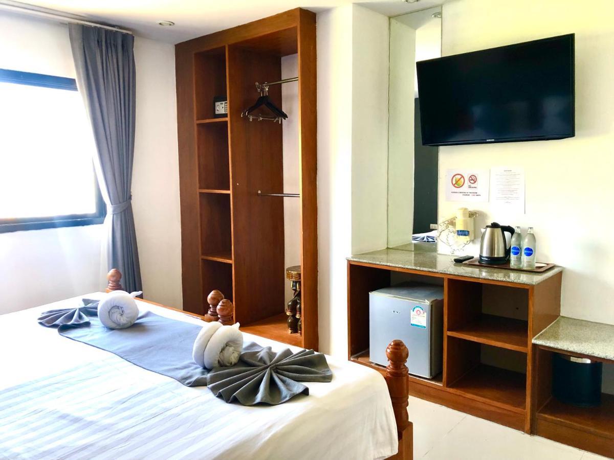 Patong Dynasty Hotel New Management Екстериор снимка