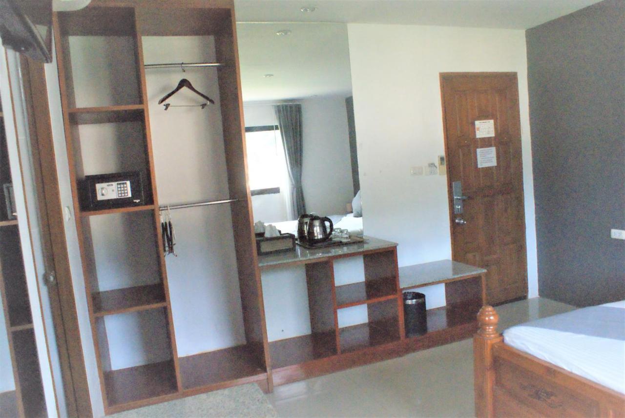 Patong Dynasty Hotel New Management Екстериор снимка